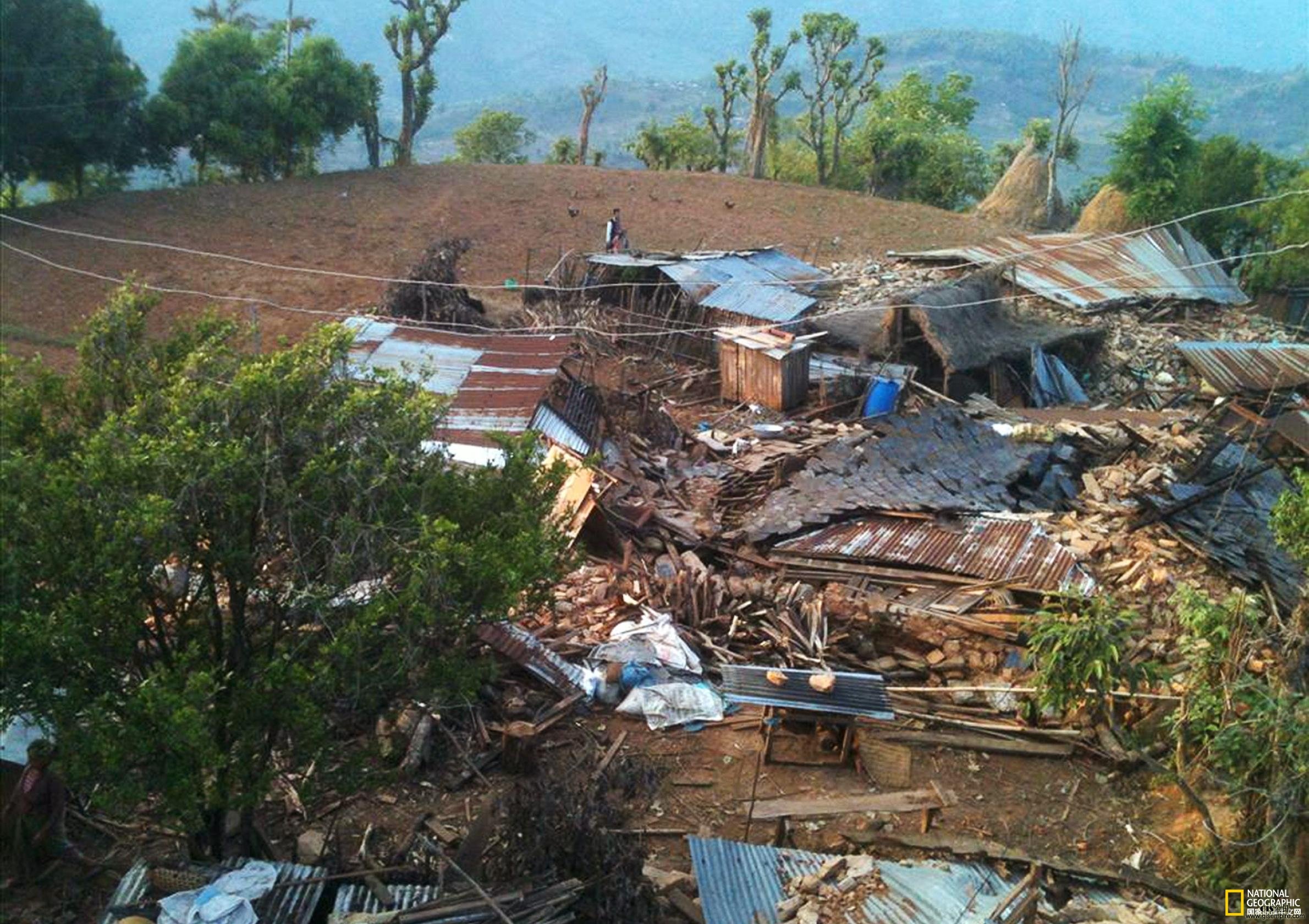 尼泊尔地震灾情新进展：山区村庄灾情严重，无法与外界取得联系